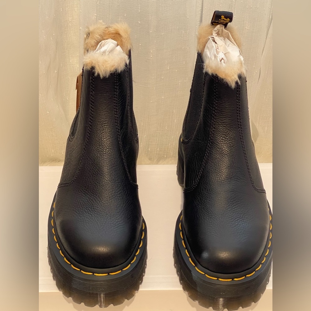 Dr. Martens Air Wair Quad Retro.